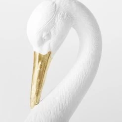 Standing Crane -Upholstery Shop 160208435 3 54281.1690283408.386.513