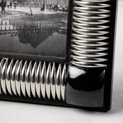 Tiki Frame -Upholstery Shop webimage 080210609 DTL1