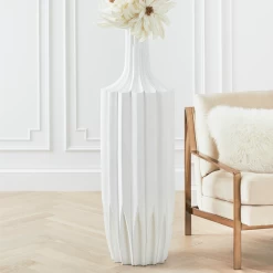 Savannah Floor Vase -Upholstery Shop webimage 121046071 ALT1