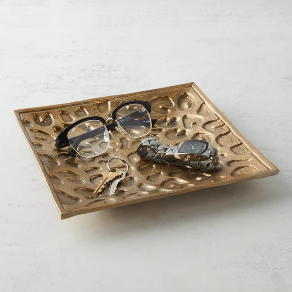 Nikki Chu - Leopard Plate 4 Nikki Chu - Leopard Plate - Image 2