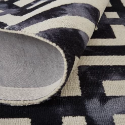 Lauren Rug - Black/Ivory 7 Lauren Rug - Black/Ivory -Upholstery Shop webimage 620009349 DTL2