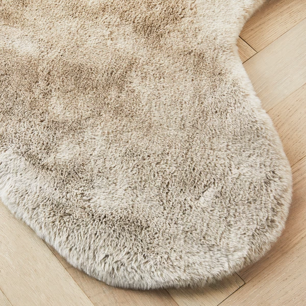 Lapin Animal Shaped Rug - Beige 4 Lapin Animal Shaped Rug - Beige - Image 2