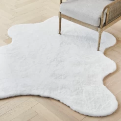 Lapin Animal Shape Rug - White
